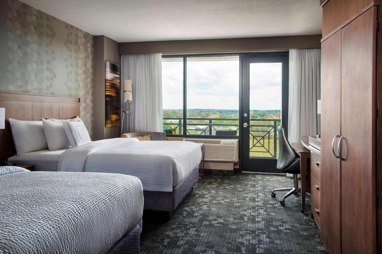 Courtyard By Marriott Philadelphia Lansdale Hotel Exterior foto