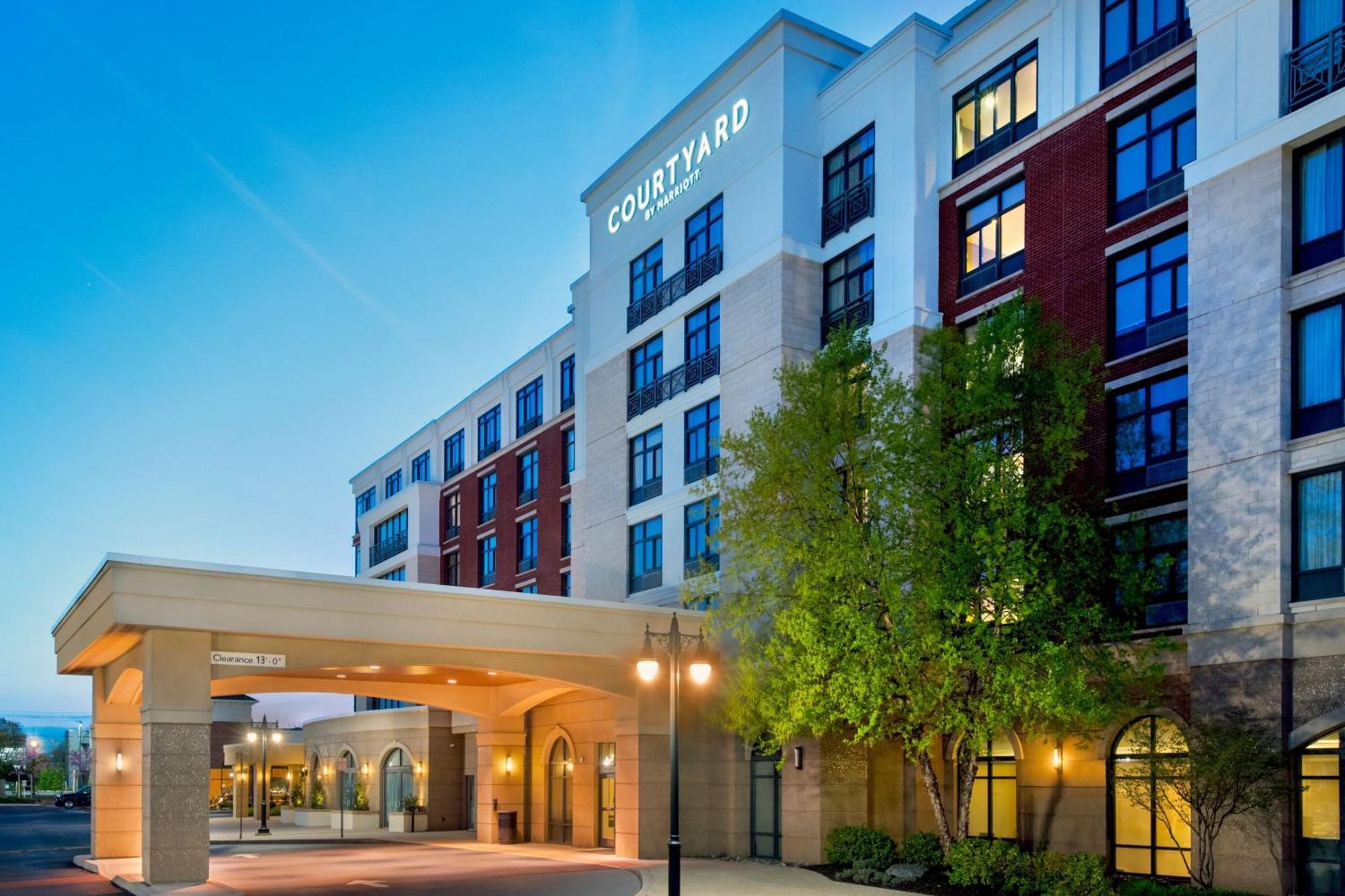 Courtyard By Marriott Philadelphia Lansdale Hotel Exterior foto