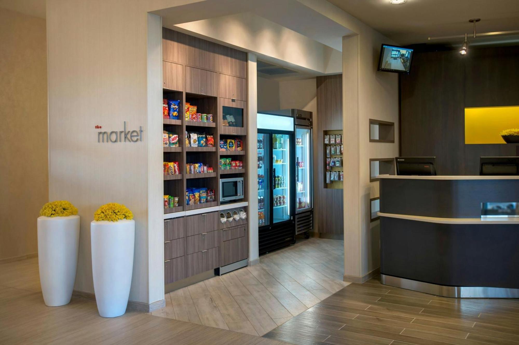 Courtyard By Marriott Philadelphia Lansdale Hotel Exterior foto